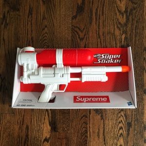 Supreme super soaker